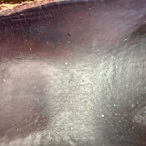 Gold and Brown Leather Sandals with Buckle Closure - Picture 6 of 13